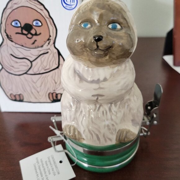 Groundhog 250mL Ceramic Airtight Container - Picture 3 of 7